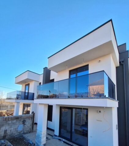 0 02 05 30e57a8d0e67eed65f7a132142191dae2998923f562896355c05f0a85d4b9fd5 1fe8eb8f4901d968 0 02 05 30e57a8d0e67eed65f7a132142191dae2998923f562896355c05f0a85d4b9fd5 1fe8eb8f4901d968