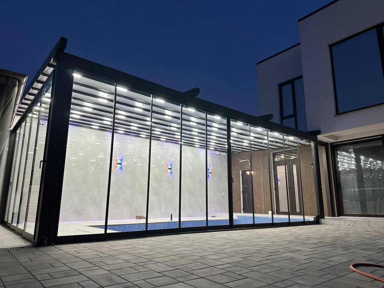 photo 3 2025 10 27 20 11 50